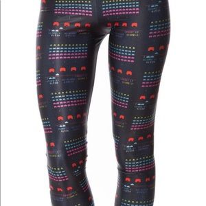 Space invaders leggings